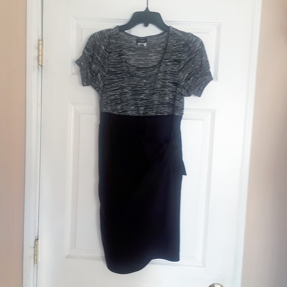 BLACK & GRAY PENCIL DRESS!! - Picture 2 of 3